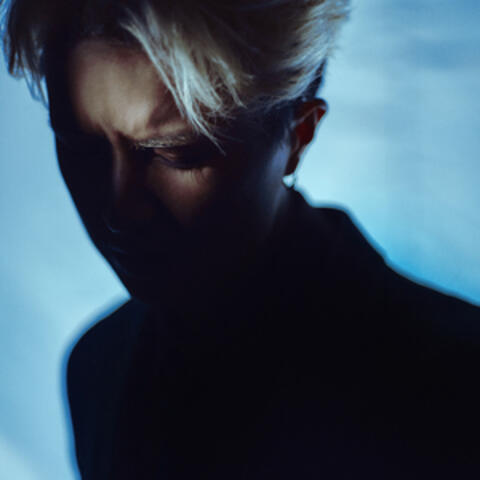 時不與我 album art