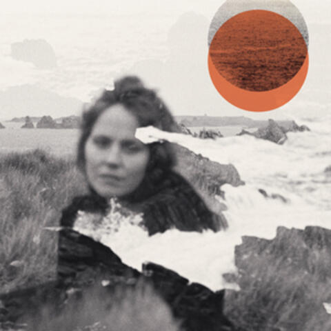VOILÀ LA MER (Lisa edit) album art