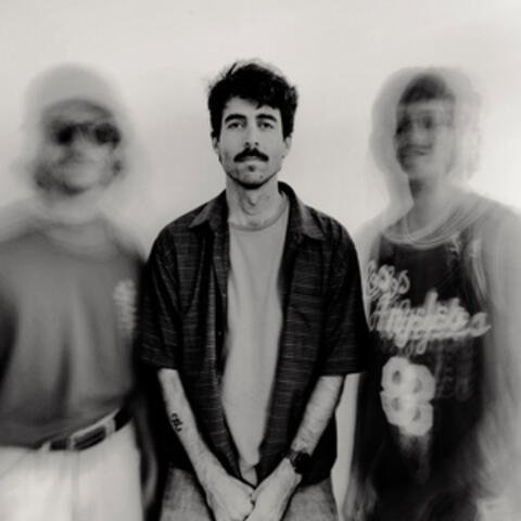 Tengo que despertar album art