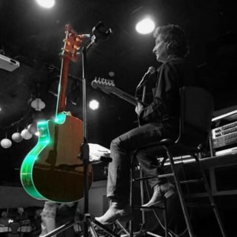 Red dirt on his hands album art