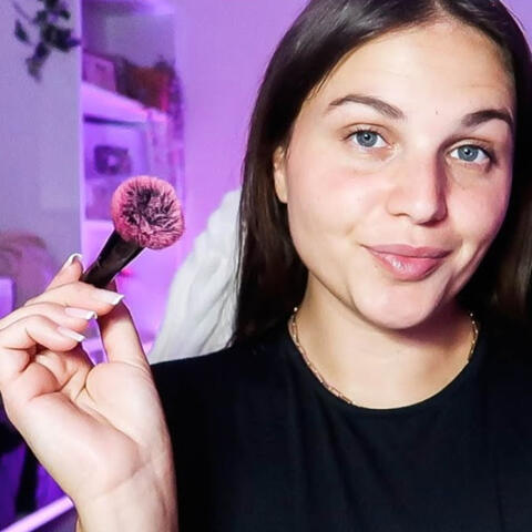 ASMR POV – La Fille Populaire Te Maquille Pour Ton Date album art