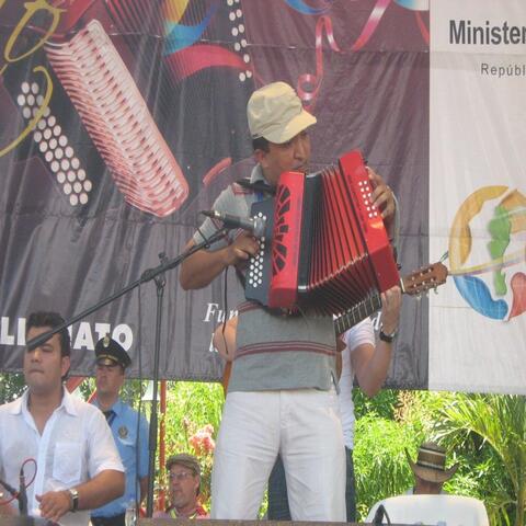 Se Acabó Quien Te Quería (En Vivo) album art