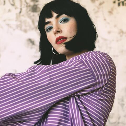 Lucky Girl album art