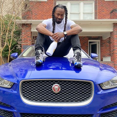 Nuthin On Me album art
