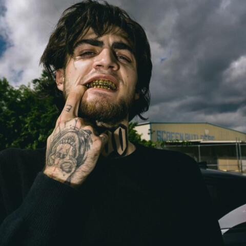 Thuggish Ruggish Bone album art