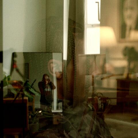 Bisou (feat. Luthersson) album art