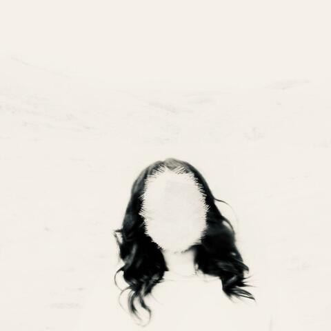 Hermosa Mentirosa album art