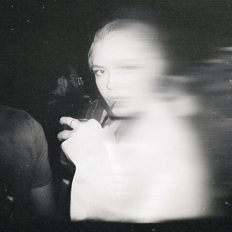 comedown (a face like) album art