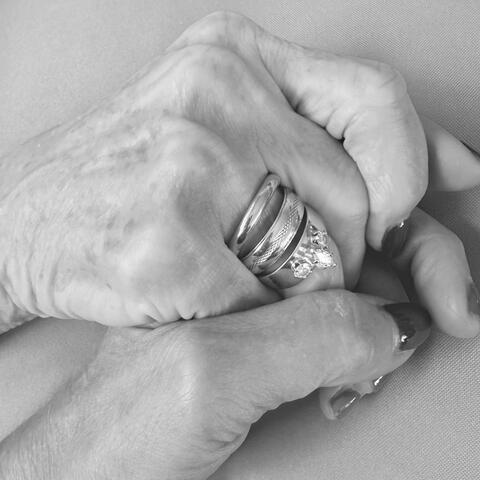 Mama's Hands album art