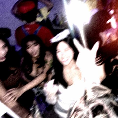 HOUSE PARTY album art