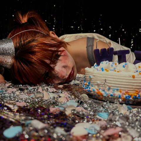 KILLTHEWOMAN album art
