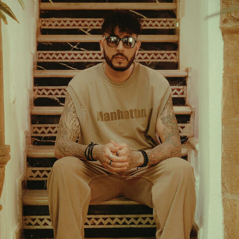 حبك صطاني album art