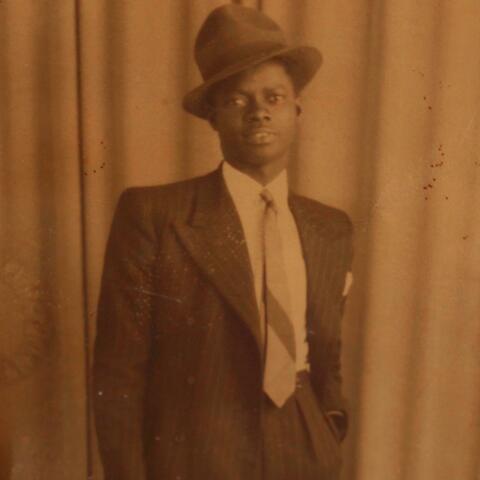 ROOTS (Mo Ranti) album art