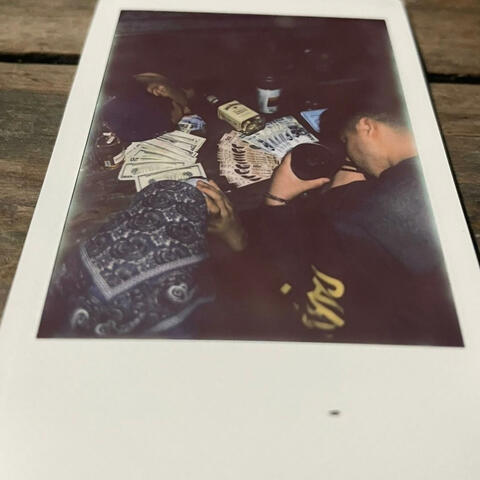 DESCONOCIDOS (2020) album art