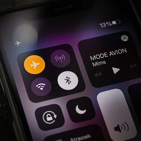 Mode avion album art