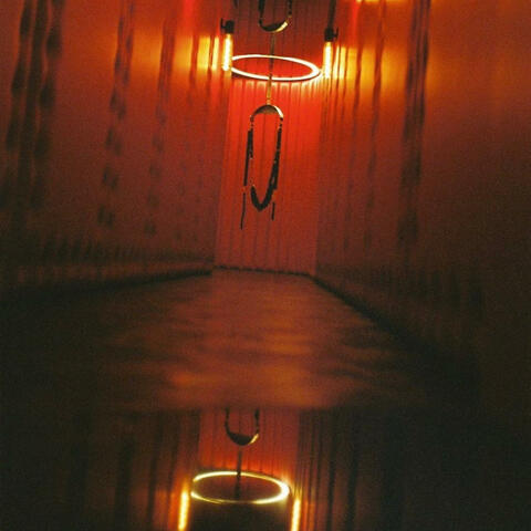 Linger album art