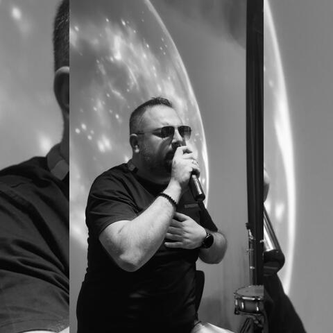 სიყვარული მჭირს album art