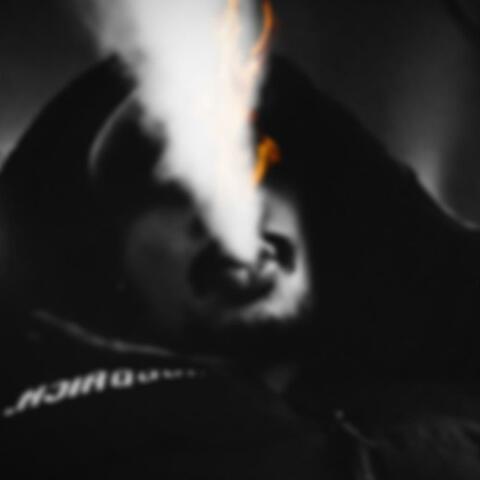 V4R!3TY album art