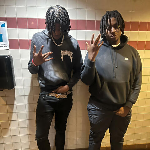 Skit ft 700 Co & Duff & 20 Glock album art