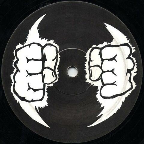 haunt me album art