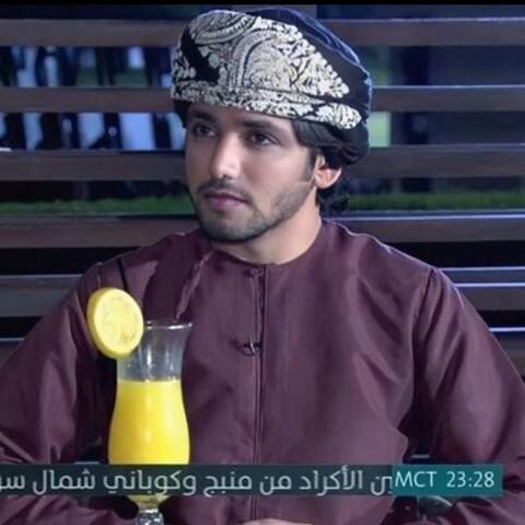 لما رآني في هواه متيماً album art