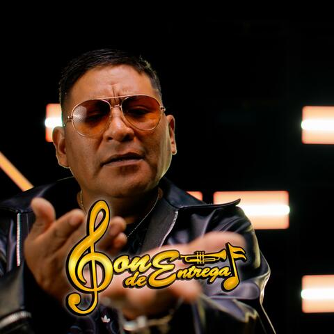 Mix vuela mariposa album art