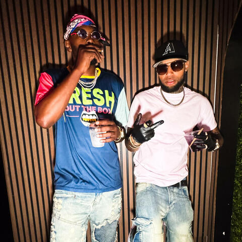 2 Middle Fingers (feat. Richard Lee) album art