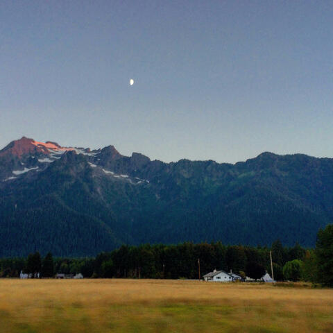 by the mountain | under the moon ep album art