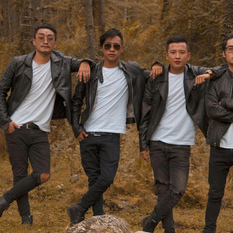 Choe Ra En (feat. CROWNERS BAND) album art