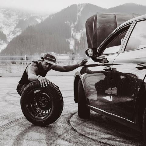 La vie est à nous album art