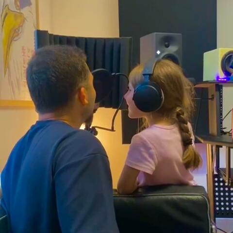 Nu Wij Niet Meer Praten (feat. Ayda) [Family Version] album art