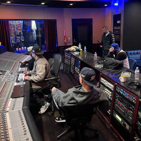 Chalice Cypher (feat. Groovyie & Nariz) album art