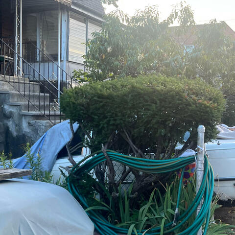 ain't no waiting !! (feat. stupidppl) album art