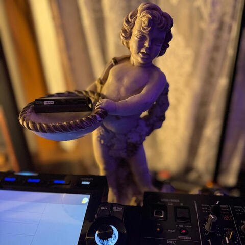 True House Music album art