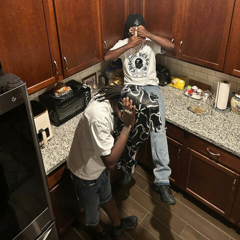 SnakePit (feat. Tendateam jo) album art