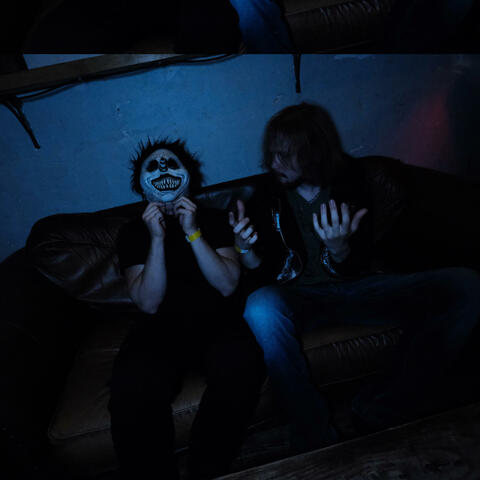 mixing different pills (feat. LEANZZ) album art