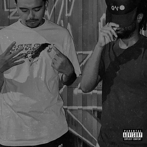 2 FRESH & 2 CLEAN FREESTYLE (feat. Oz The Oddz & AHTRA) album art