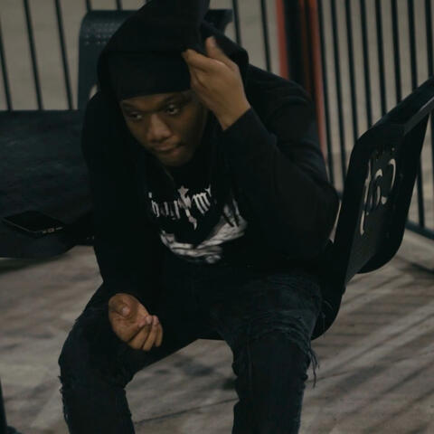 Red notice album art