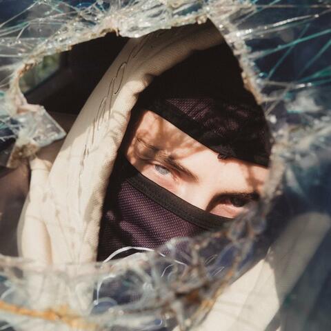 PLEASE, LOOK AGAIN! album art