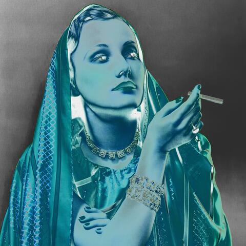 She's Cold album art