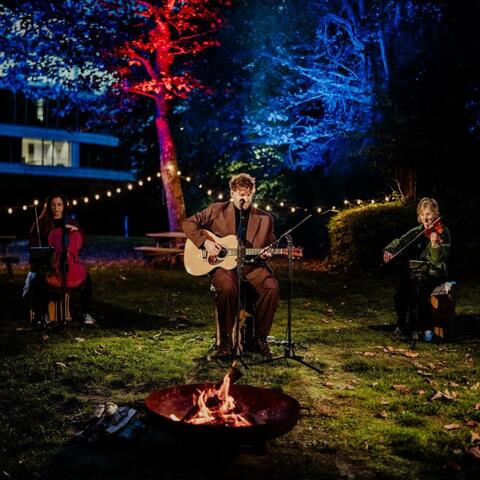 Me And My Guitar (Live @ Radio 2) album art