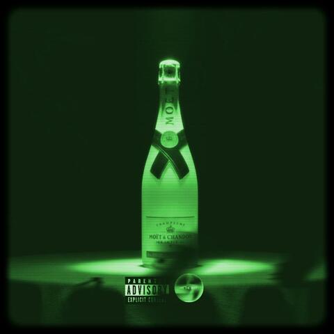 MOËT & CHANDON (feat. Playboiigelo, Yunreezy, Nickboy Tlbã & We The Best) album art