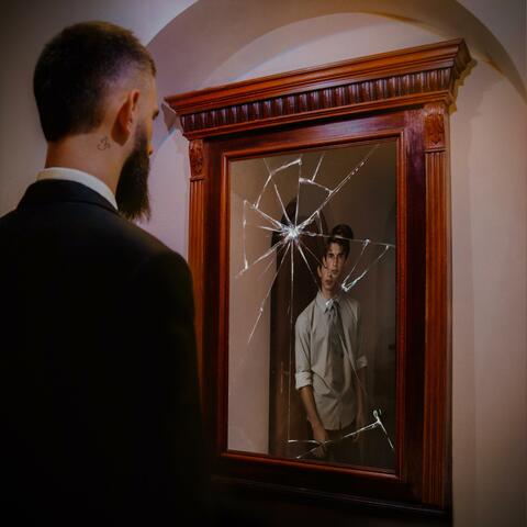 KRÁSNA DRÁMA album art