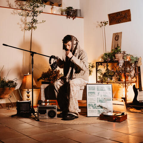 Never Know album art