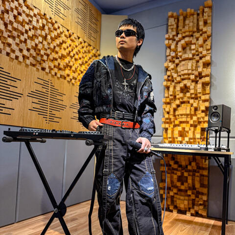 Cũng tại vì người album art