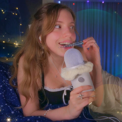 ASMR FAST & INTENSE MOUTH SOUNDS en TU CAMITA ¡sin cortes! album art