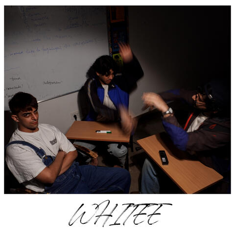 WHITEE album art