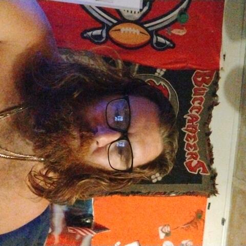 hoes or housewife's album art