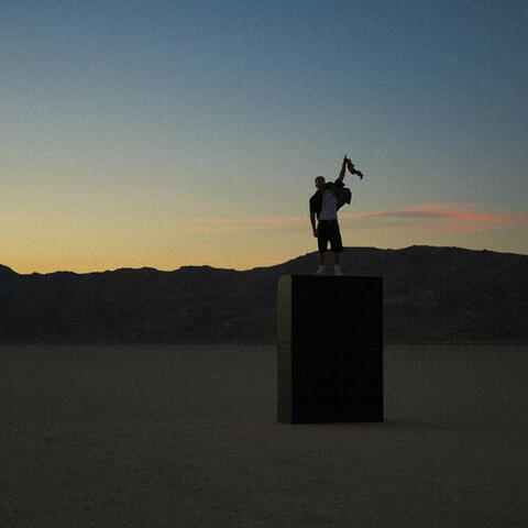 10DE10 album art