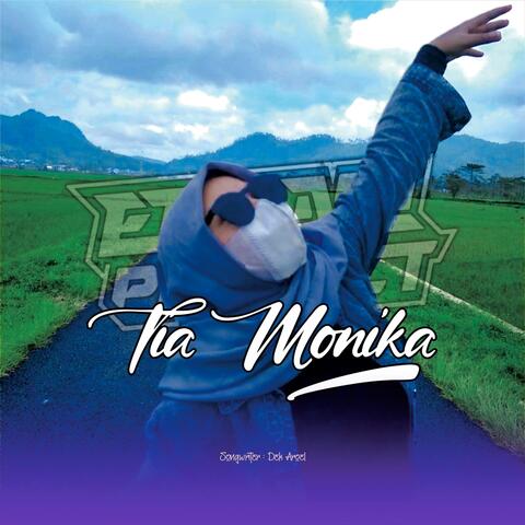 Tia Monika album art